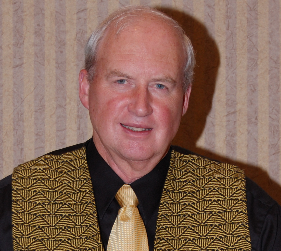 Photo of L. E. Modesitt Jr.