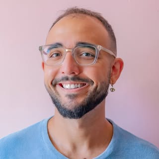 Photo of Raphael Montes