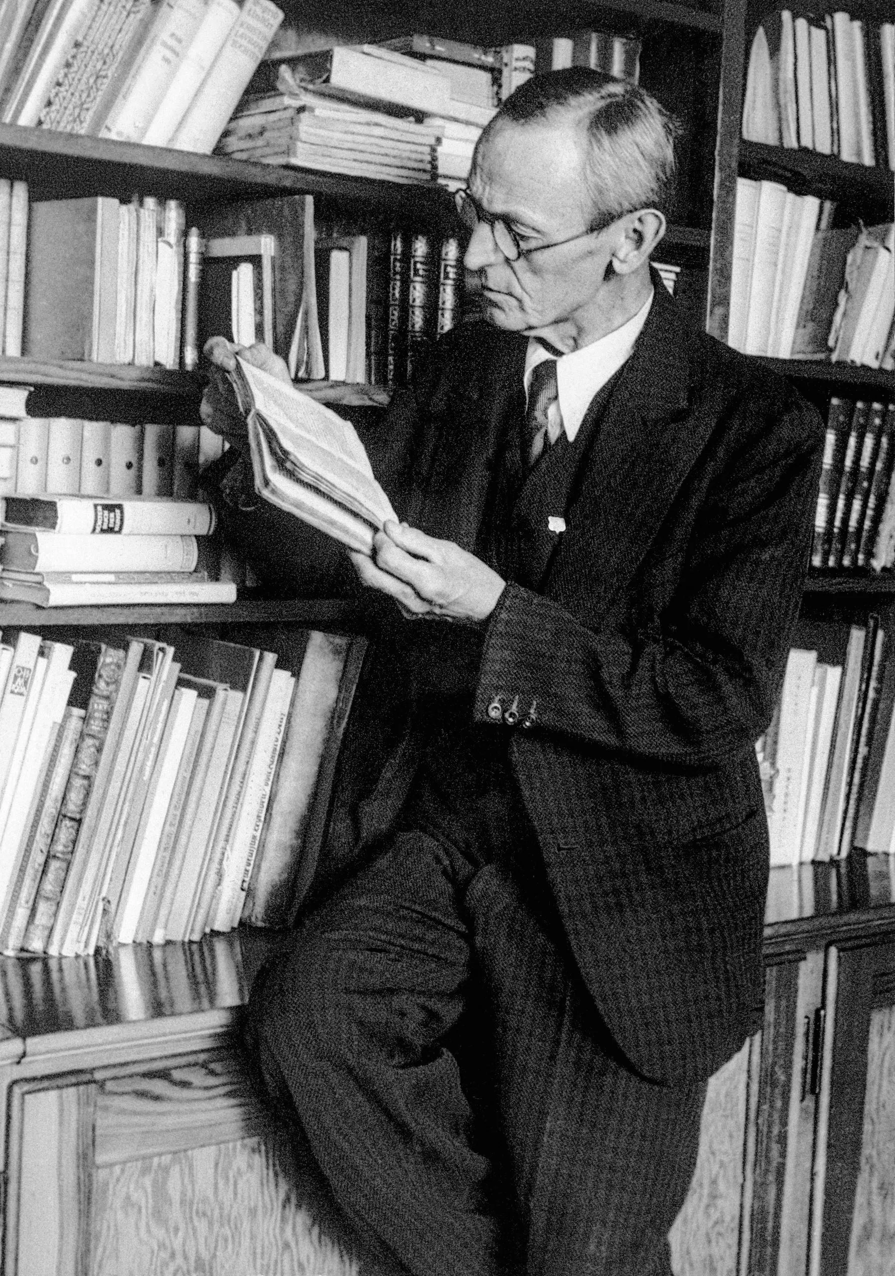 Photo of Hermann Hesse