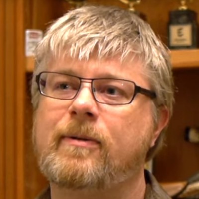 Photo of Dave Stewart