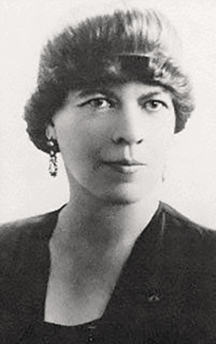 Photo of Ivy Compton-Burnett