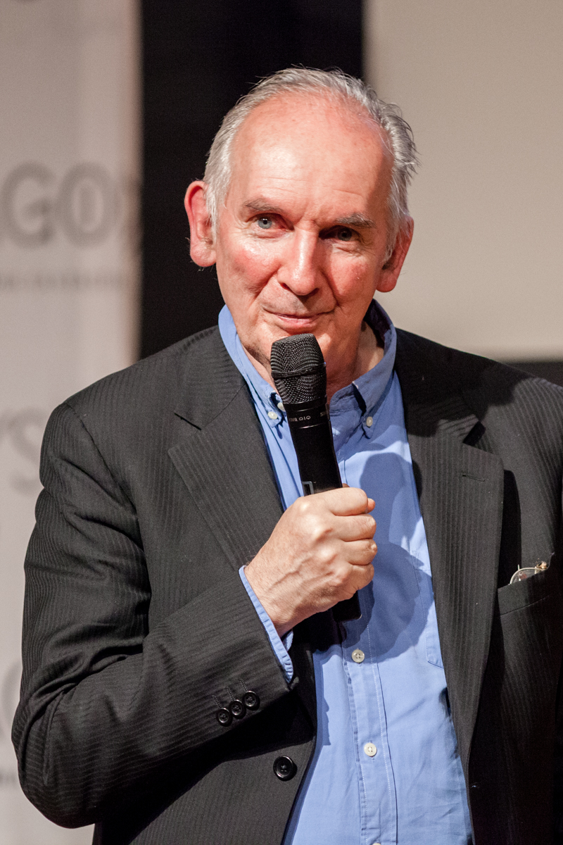 Photo of Alan Lee