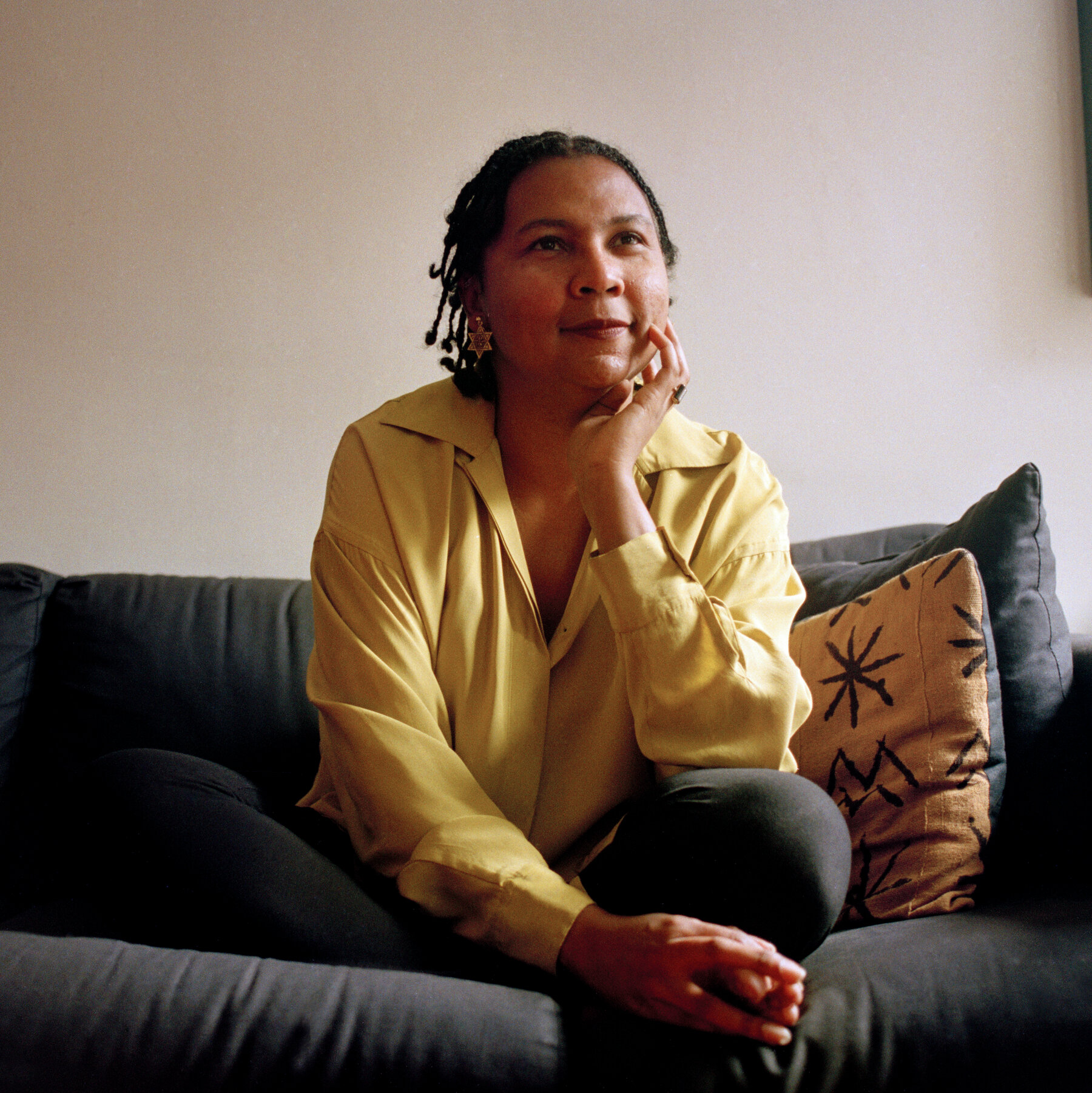 Photo of bell hooks