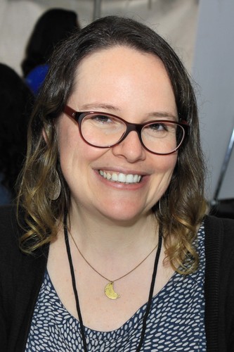 Photo of Raina Telgemeier